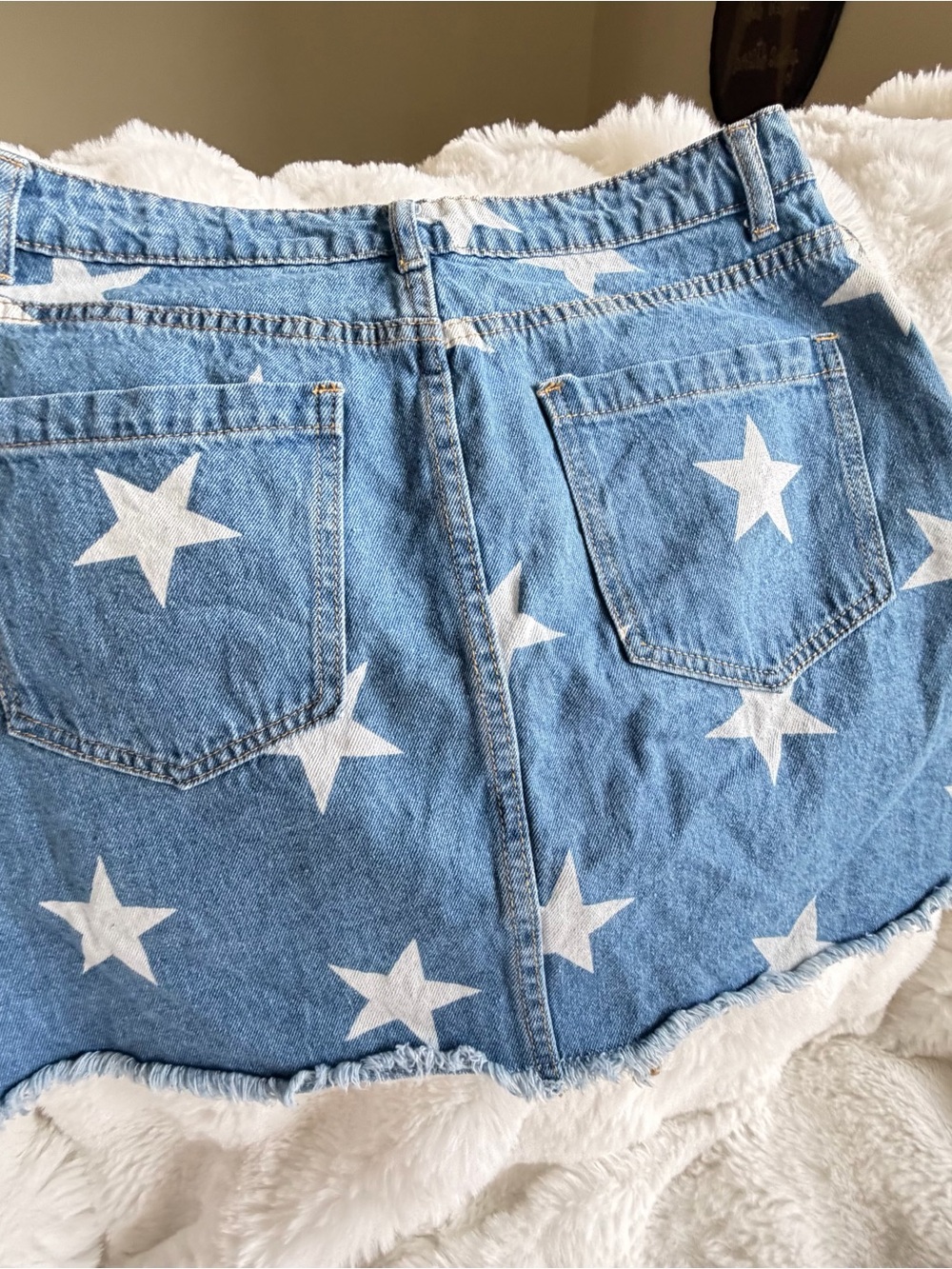 Le Lis Blue Denim Mini Skirt with White Star Print - Picture 3 of 10